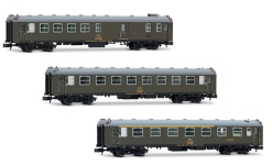 Arnold HN4477 - N - 3-tlg. Set Personenwagen 5000, RENFE, Ep. IV